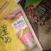 St. Ives Radiant Skin Pink Lemon & Mandarin Orange Scrub