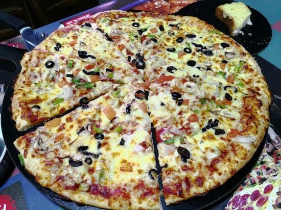5 Jaw-Droping dan Cheesy-Licious Pizza di Kuala Lumpur dan Putrajaya 